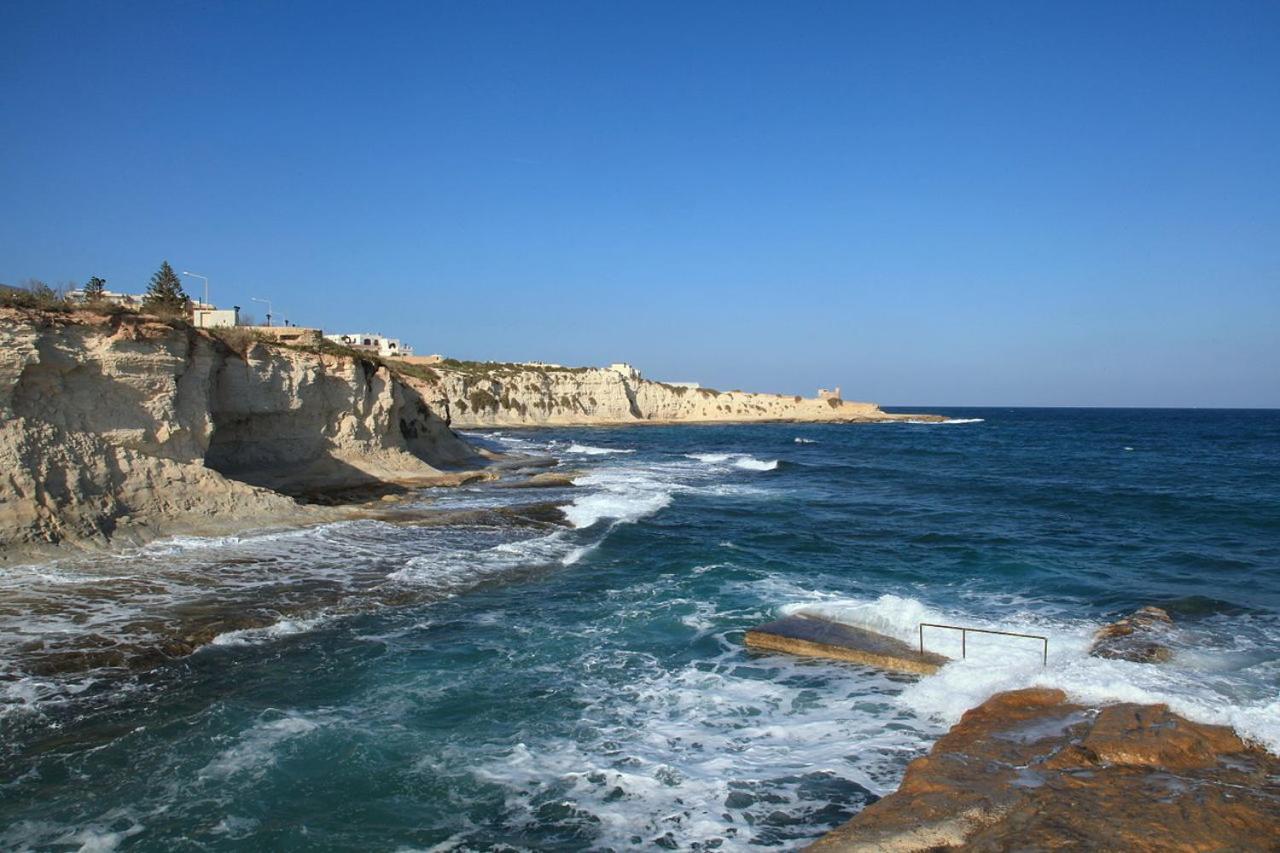Trendy Seaside Escape 2 Bedroom Penthouse Marsaskala Exterior foto