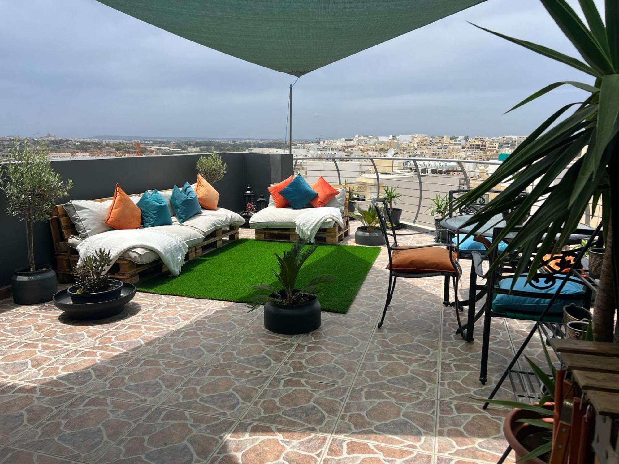 Trendy Seaside Escape 2 Bedroom Penthouse Marsaskala Exterior foto